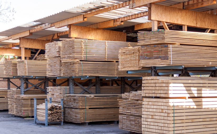 Builders Add Escalation Clauses to Offset Lumber Prices